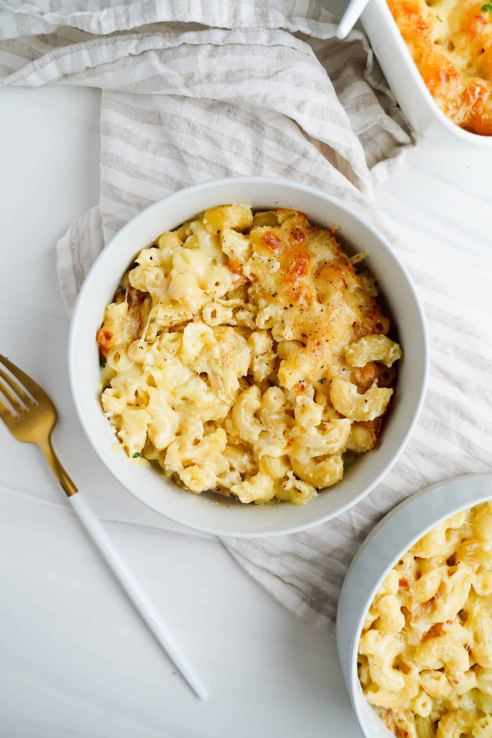 Mac and Cheese served in a bowl | cookingwithcassandra.com