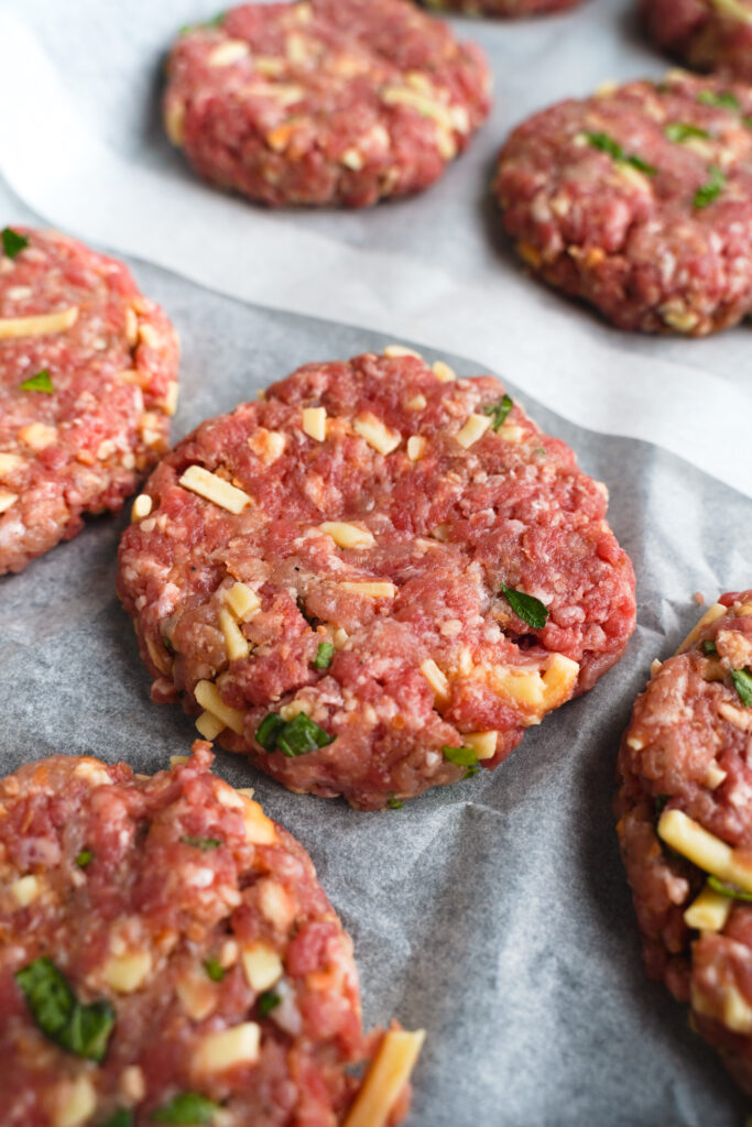 Lean ground beef and lean ground pork patties | cookingwithcassandra.com