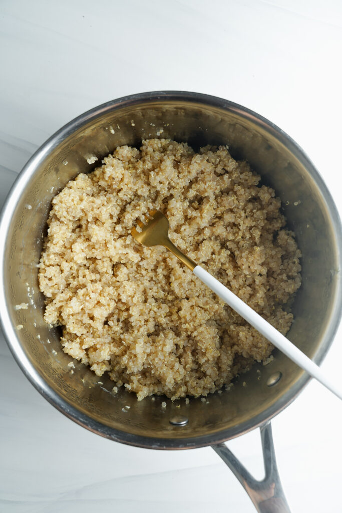 Cooked Quinoa in a pot | cookingwithcassandra.com
