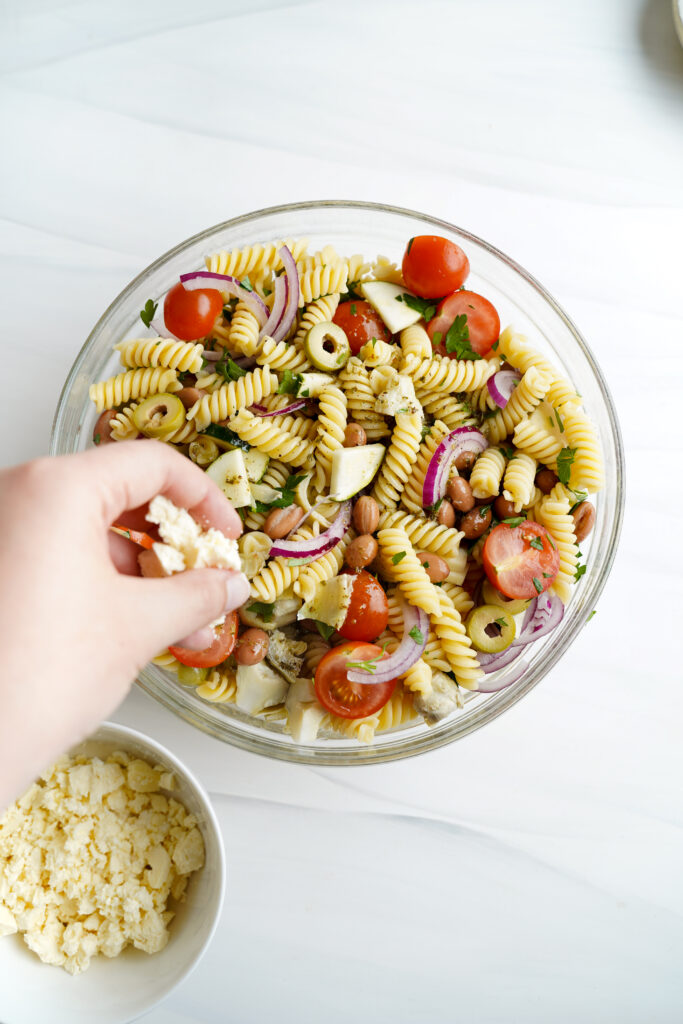 Mediterranean Pasta salad with cherry tomatoes and feta cheese | cookingwithcassandra.com