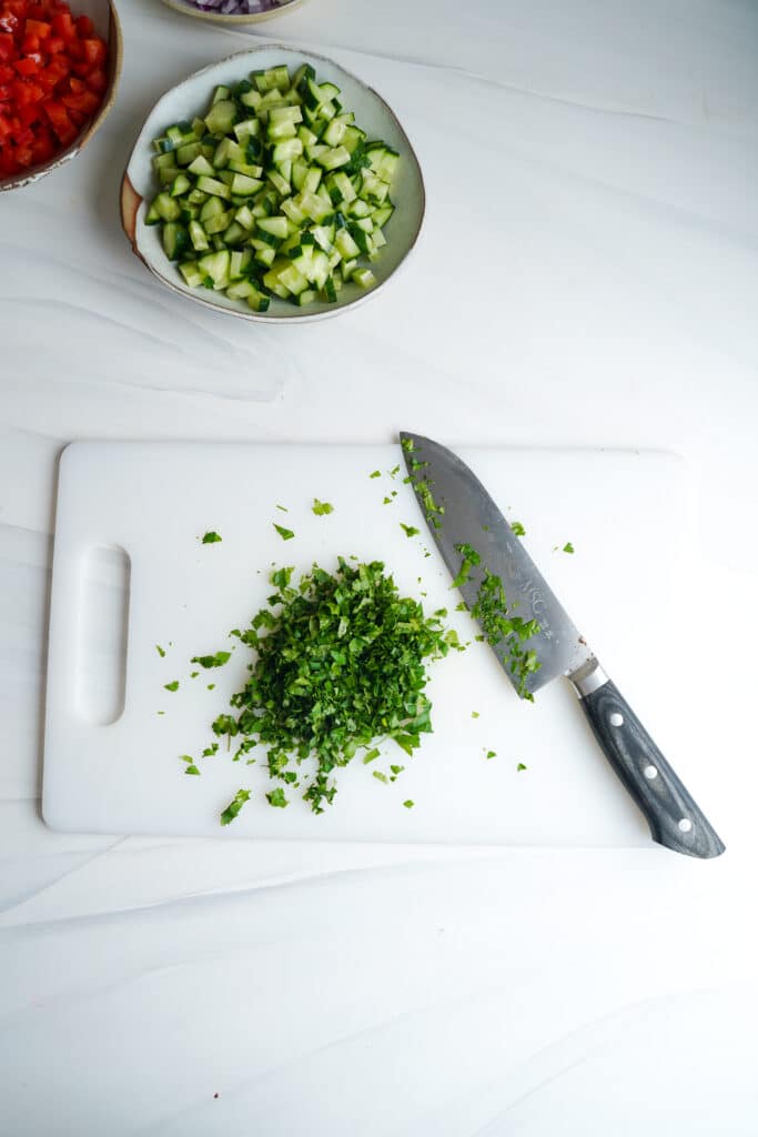 Chopped Fresh parsley | cookingwithcassandra.com